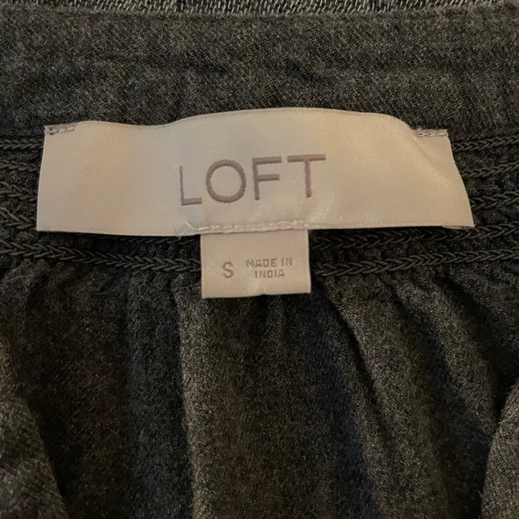 Puff sleeve LOFT blouse - Picture 5 of 6